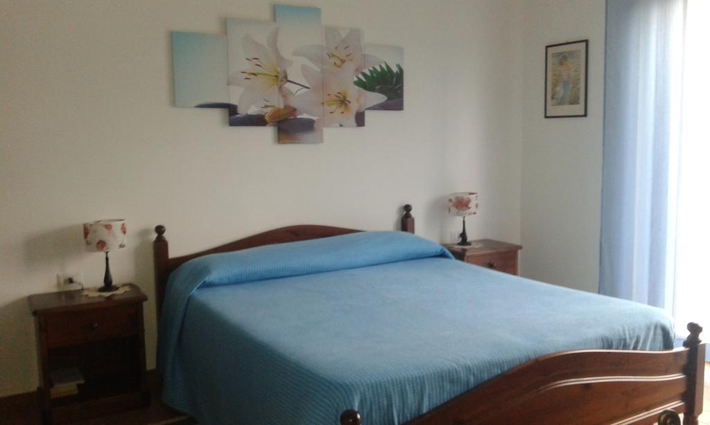 B&B La Coccarda CastellʼAlfero Pokój zdjęcie