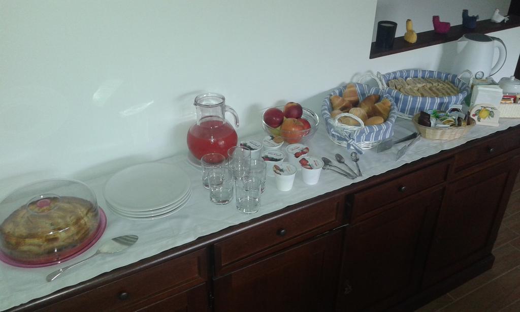 B&B La Coccarda CastellʼAlfero Zewnętrze zdjęcie