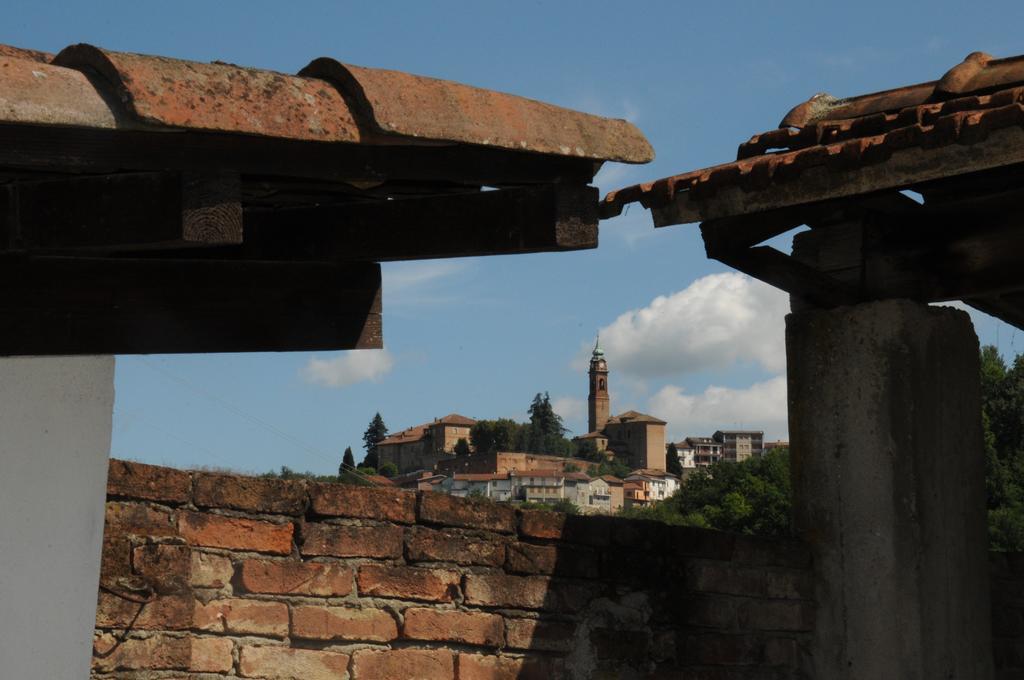 B&B La Coccarda CastellʼAlfero Zewnętrze zdjęcie